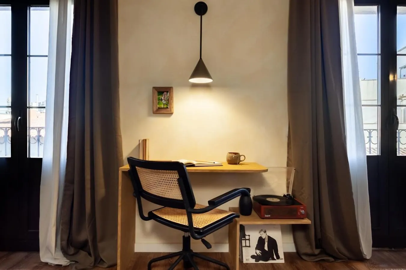 Atuh - 1 Bedroom And Terrace In El Born Barcelona Spanien