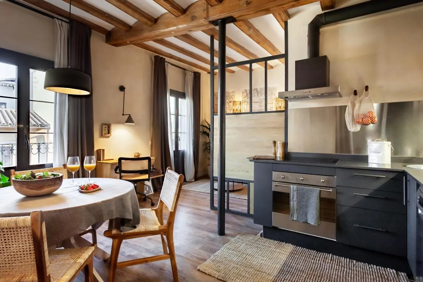 Atuh - 1 Bedroom And Terrace In El Born برشلونة شقة